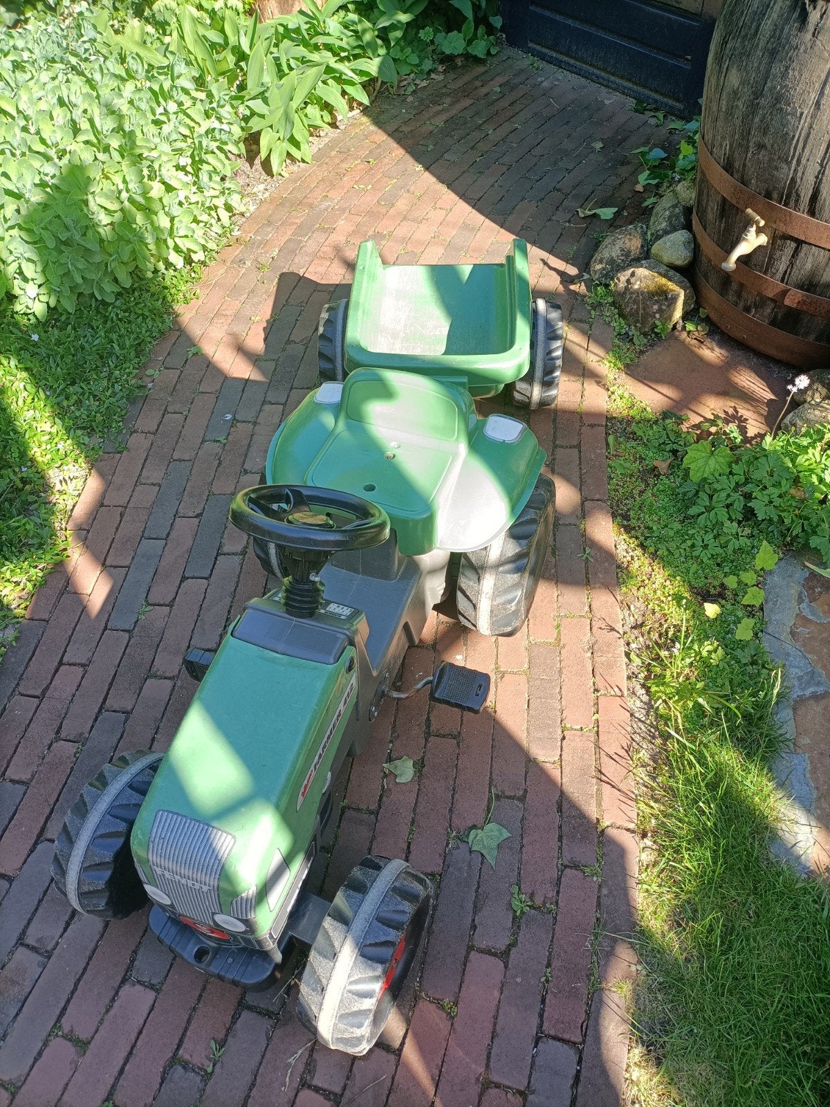 Fendt Farmer 412 traptractor met aanhanger, Kinderen en Baby's, Speelgoed | Buiten | Voertuigen en Loopfietsen, Ophalen, Gebruikt