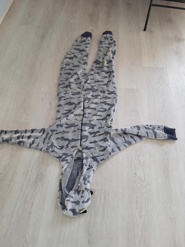 Heerlijk zachte camouflage onesie / huispak, Ophalen, Nacht- of Onderkleding, Gebruikt, City comfort