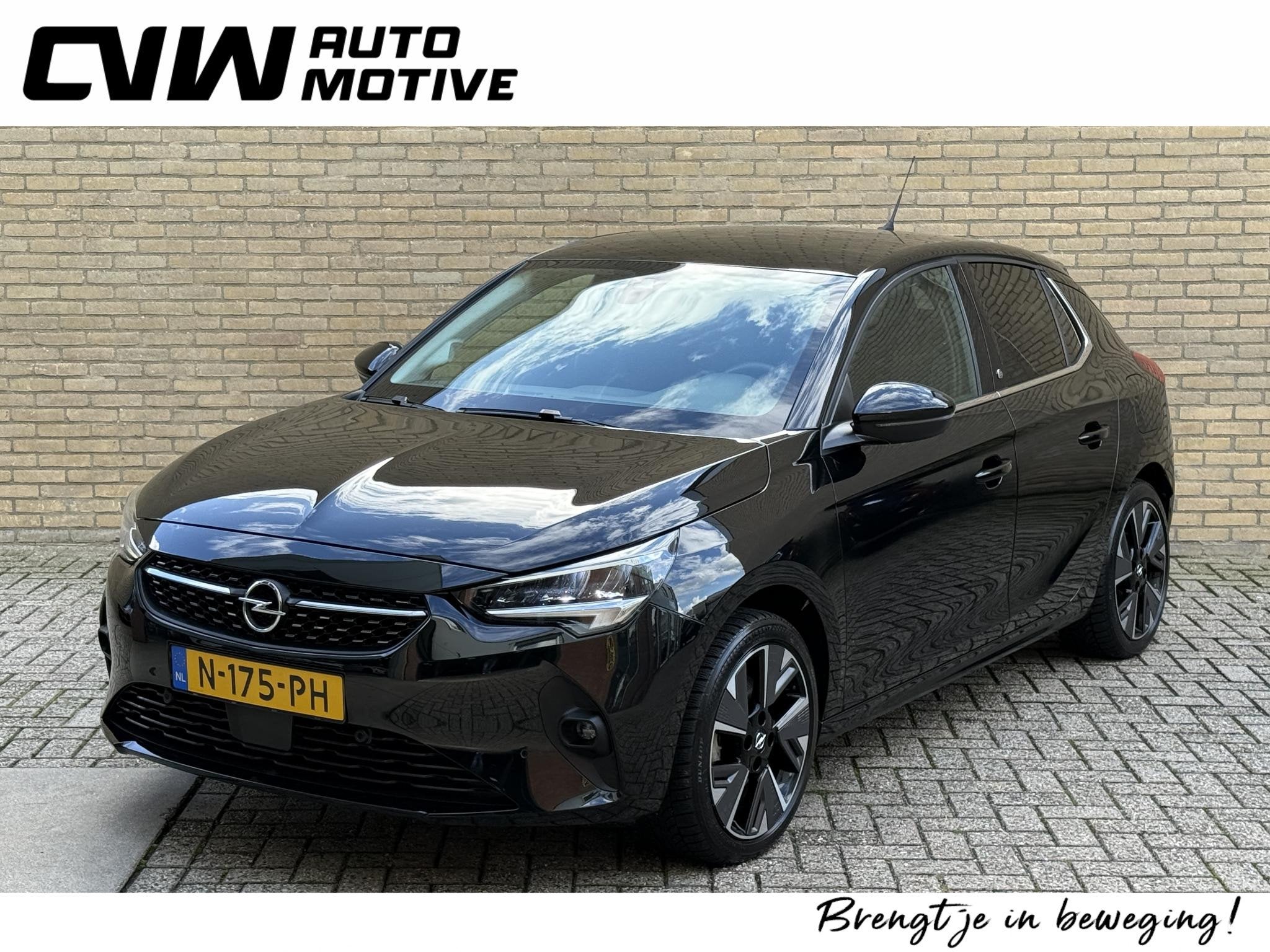 Opel Corsa-e Elegance 50kWh | Camera | Cruise control | Navi, Gebruikt, Zwart, Zwart, Origineel Nederlands