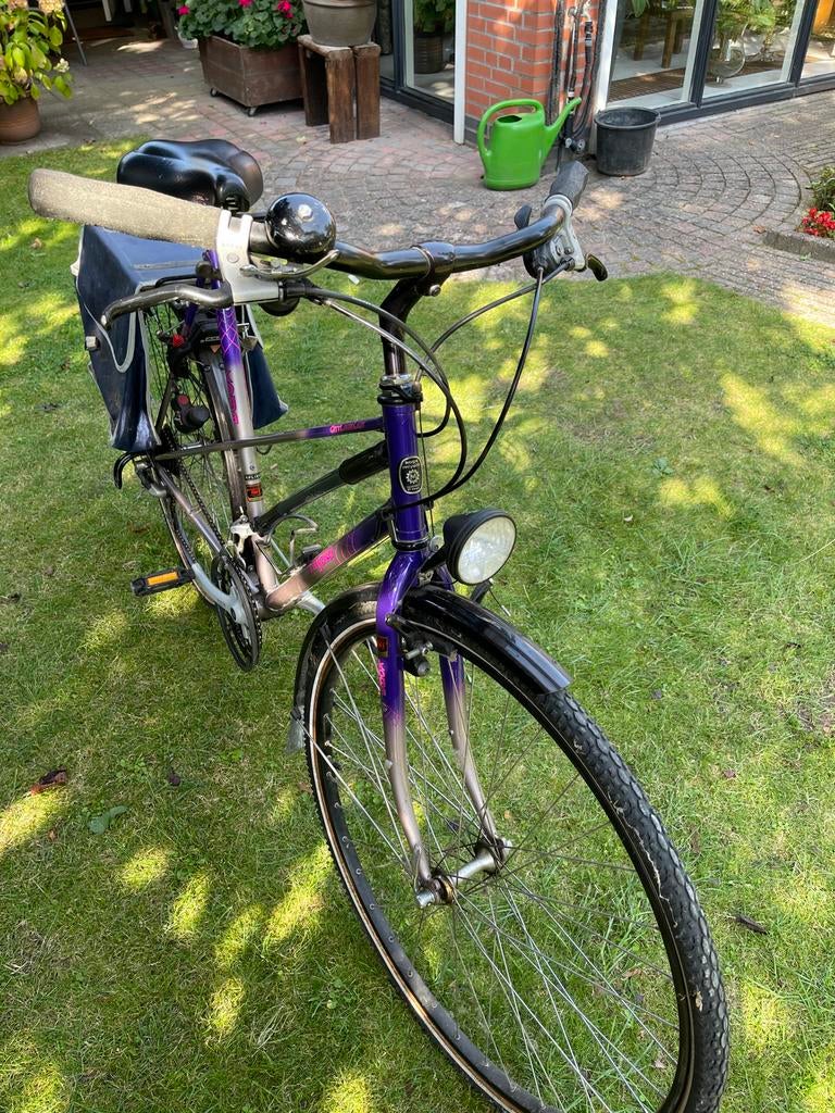 Damesfiets Koga Miyata met versnellingen en fietstassen, Fietsen en Brommers, Fietsen | Dames | Damesfietsen, Gebruikt, Versnellingen