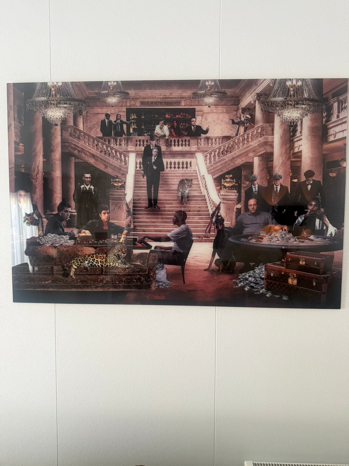Glas schilderij maffia, Ophalen