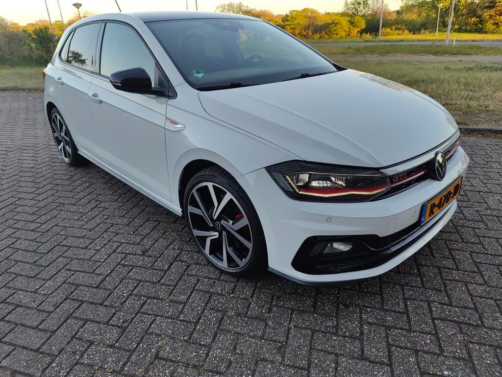 Volkswagen Polo 2.0 TSI 200pk 6-DSG 2020 Wit, Auto's, Stof, Euro 6, 4 cilinders, 1984 cc