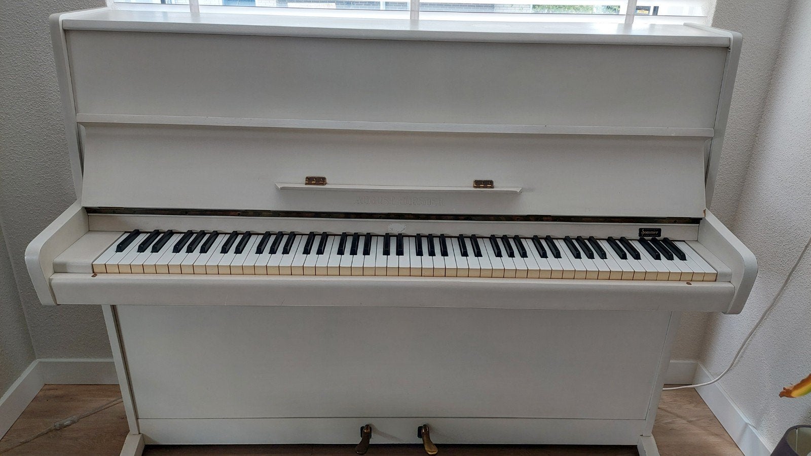 August Förster Piano - Wit, Muziek en Instrumenten, Piano's, Ophalen, Gebruikt, Wit, Piano