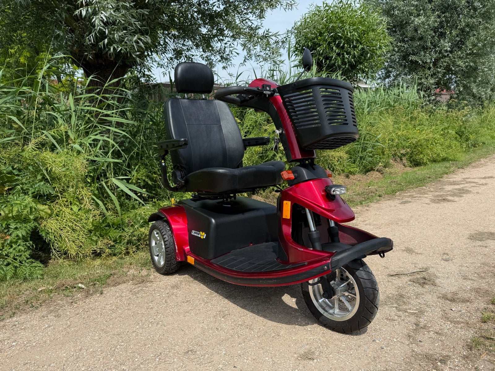 Scootmobiel Pride Luna Victory in goede staat - 415 km, Ophalen, Pride, Zo goed als nieuw, 16 km/u of meer