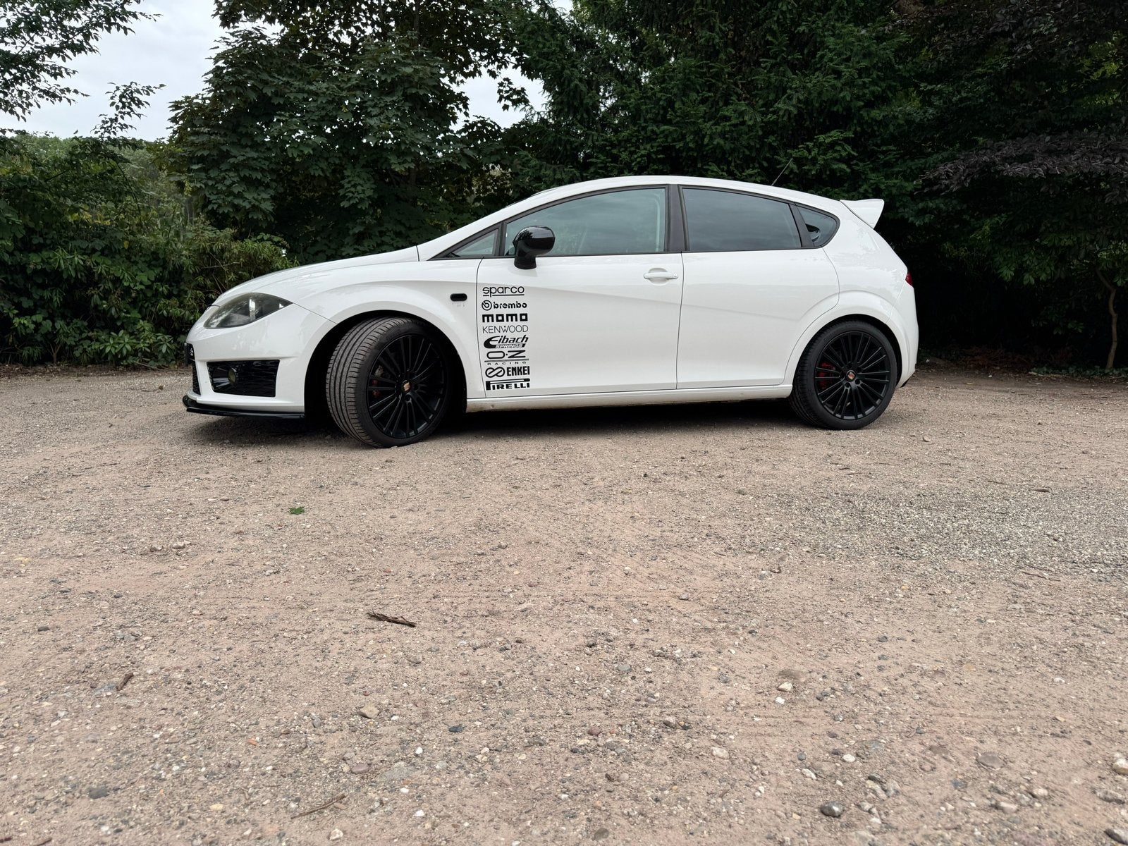 Seat Leon 2.0 Tfsi 16V 155KW FR 2009 Wit, Voorwielaandrijving, Stof, 4 cilinders, 1984 cc