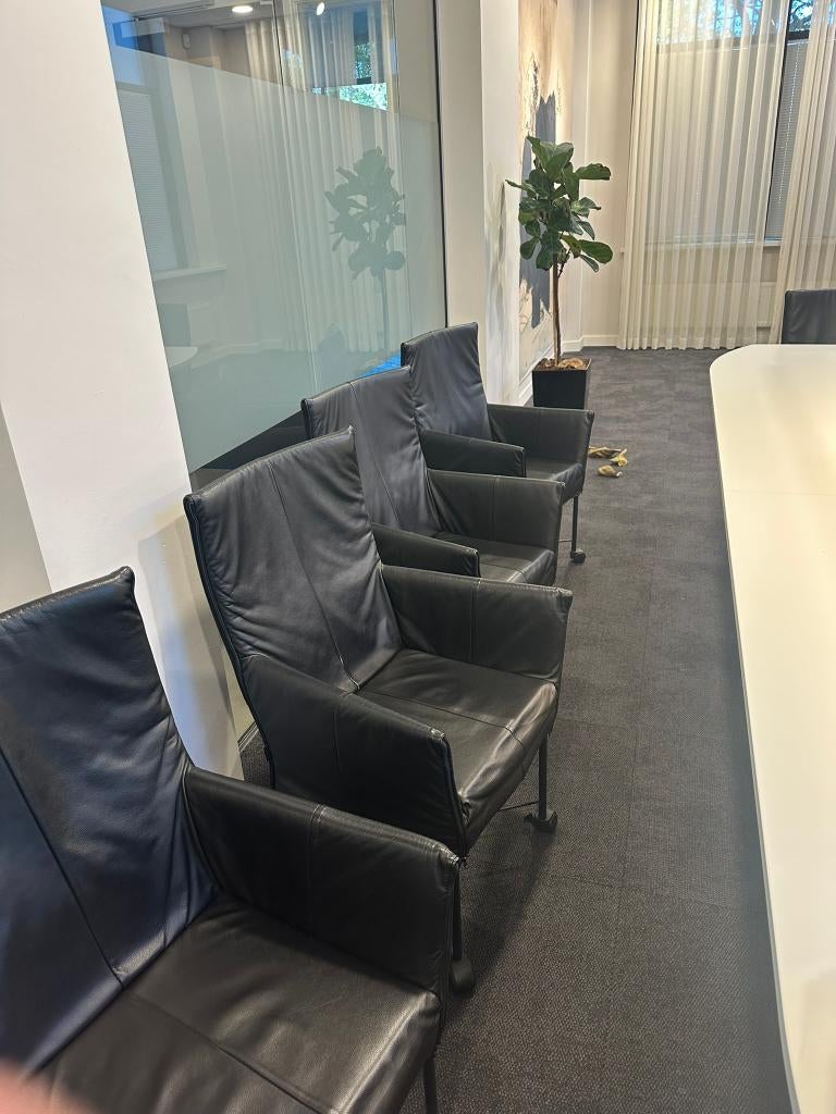 10 Montis Charly — Nederlands design, direct leverbaar, Huis en Inrichting, Ophalen, Tijdloos Dutch Design, Zwart, Zo goed als nieuw