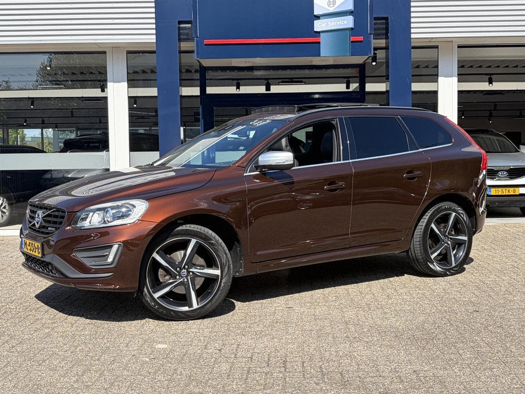 Volvo XC60 2.0 T5 FWD R-Design / Automaat / Open-Panodak / 2, 15 km/l, Gebruikt, Euro 6, 4 cilinders
