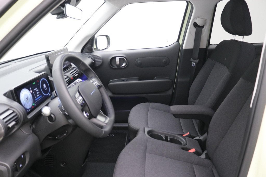 Hyundai INSTER Evolve 49 kWh Winter & Tech Pack / Warmtepomp, Auto's, Hyundai, 1328 kg, Stof, Zwart, 116 pk