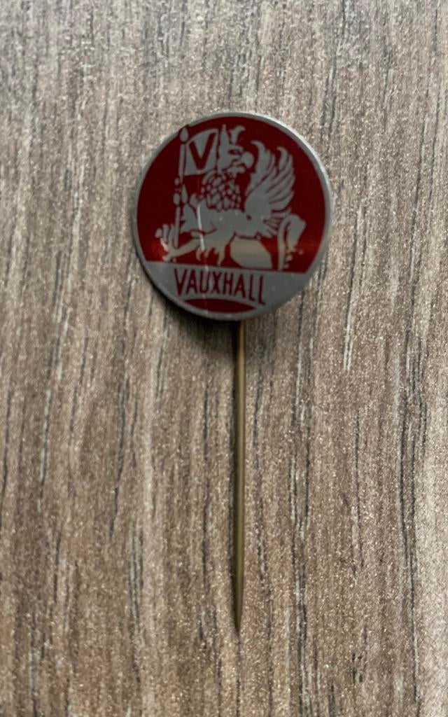 VauXHall Speldje, Ophalen of Verzenden