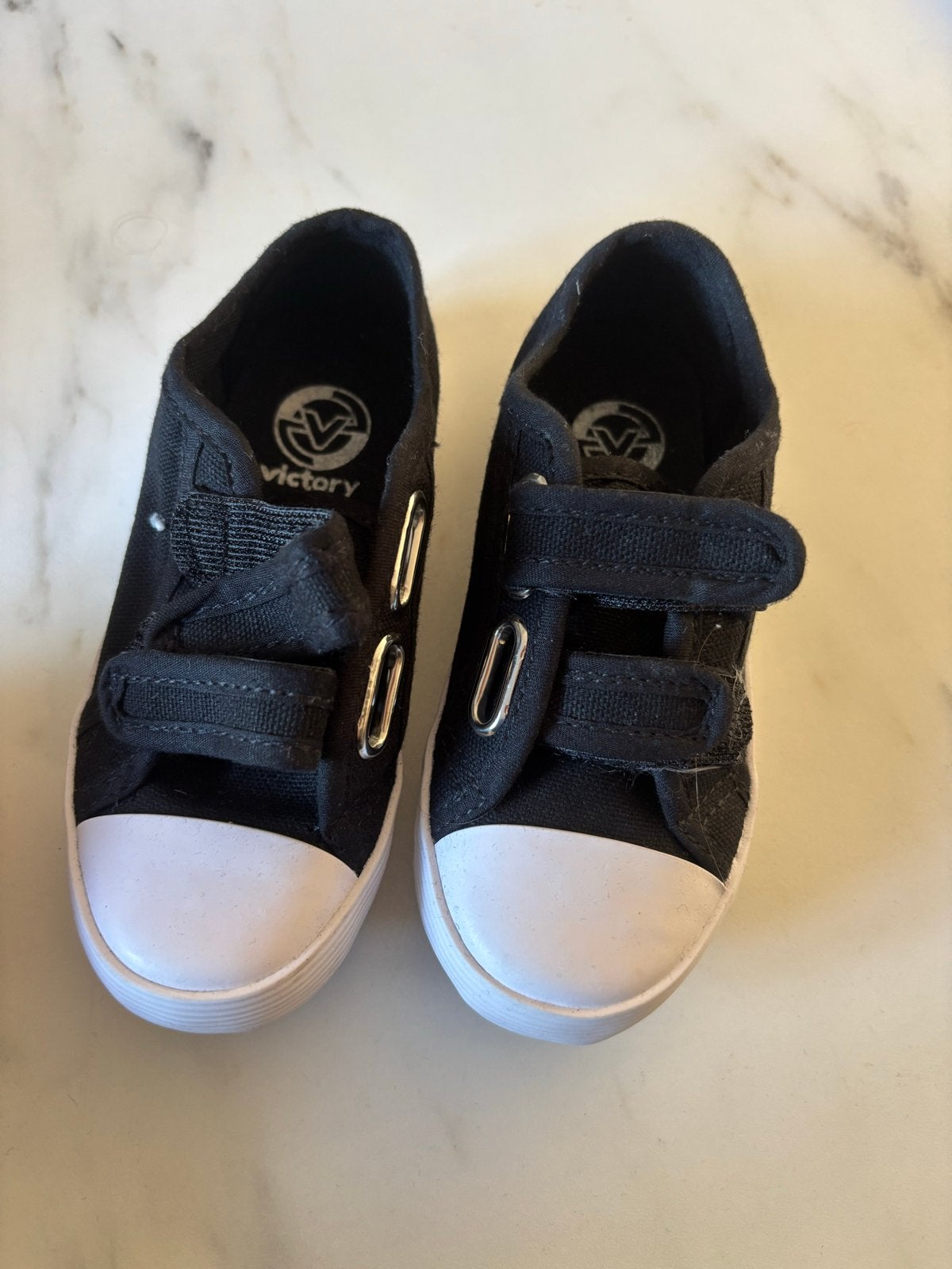 Victory gymschoen maat 26 - Zwart met klittenband, Kinderen en Baby's, Kinderkleding | Schoenen en Sokken, Ophalen, Zo goed als nieuw