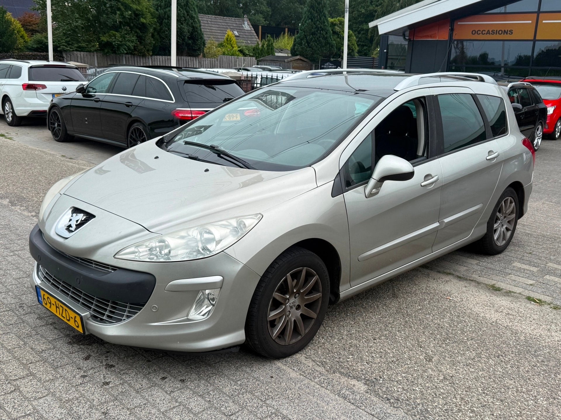 Peugeot 308 SW 1.6 VTi XS Première AIRCO/CRUISE/PDC/RIJDT G, Gebruikt, 4 cilinders, 1415 kg, Handgeschakeld