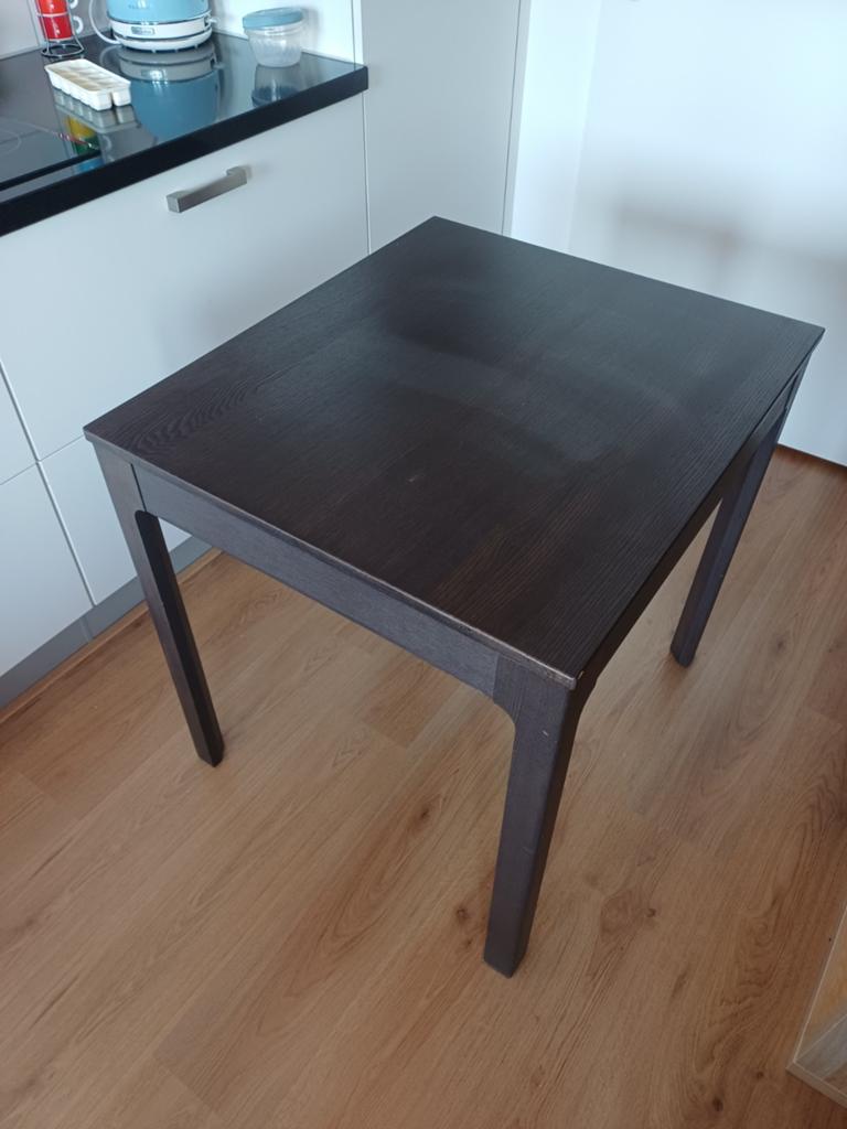 Ikea Ekedalen uitschuifbare tafel met 2 stoelen, Huis en Inrichting, Tafels | Eettafels, Ophalen, Gebruikt, 100 tot 150 cm, 50 tot 100 cm