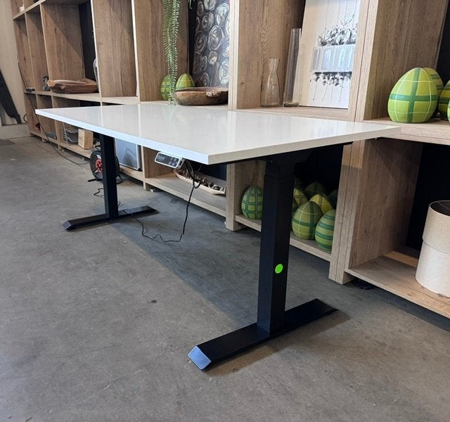 Elektrisch Zit-Sta Bureau 120/140/160/180x80cm €250/st , 5st, Gebruikt, Metaal, In hoogte verstelbaar, Ophalen of Verzenden