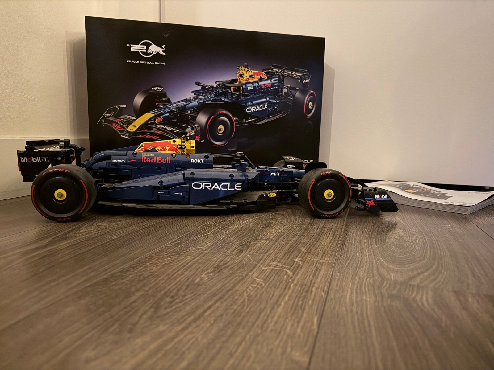LEGO Technic Red Bull Racing F1 RB18 - Zo goed als nieuw, Ophalen, Zo goed als nieuw, Overige merken