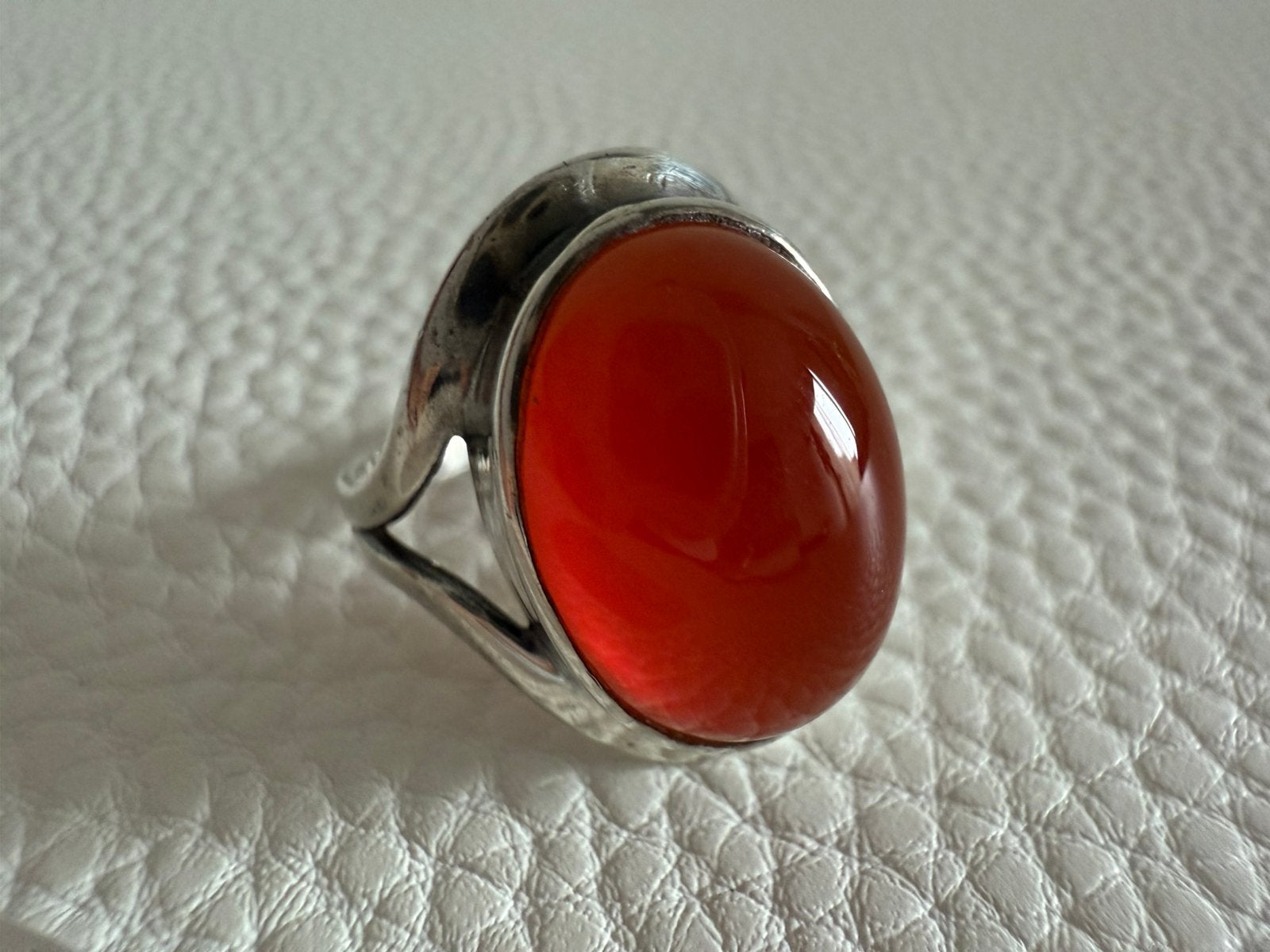 M086/ Prachtige Zilveren gesigneerde CARNEOOL ring 17, Sieraden, Tassen en Uiterlijk, Ringen, Gebruikt, Verzenden, Oranje, X