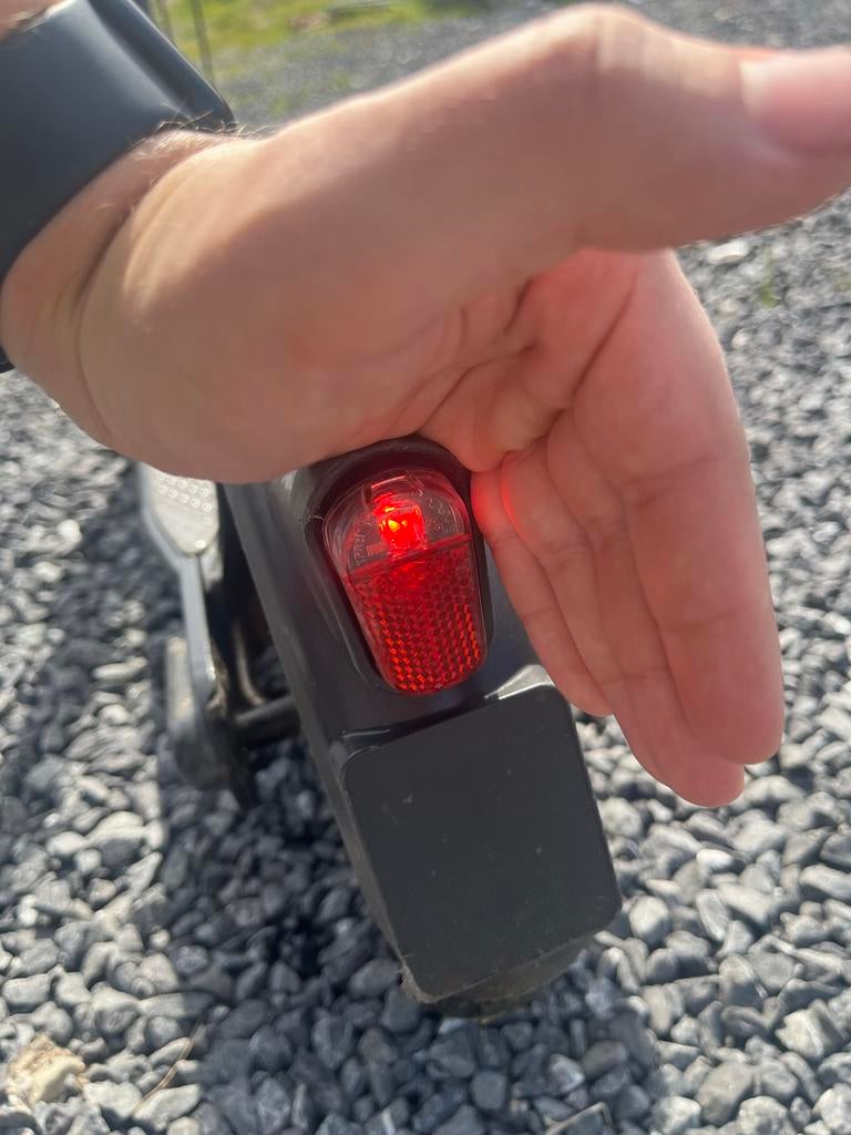 Ninebot elektrische step, Ophalen, Zo goed als nieuw, Elektrische step (E-scooter)