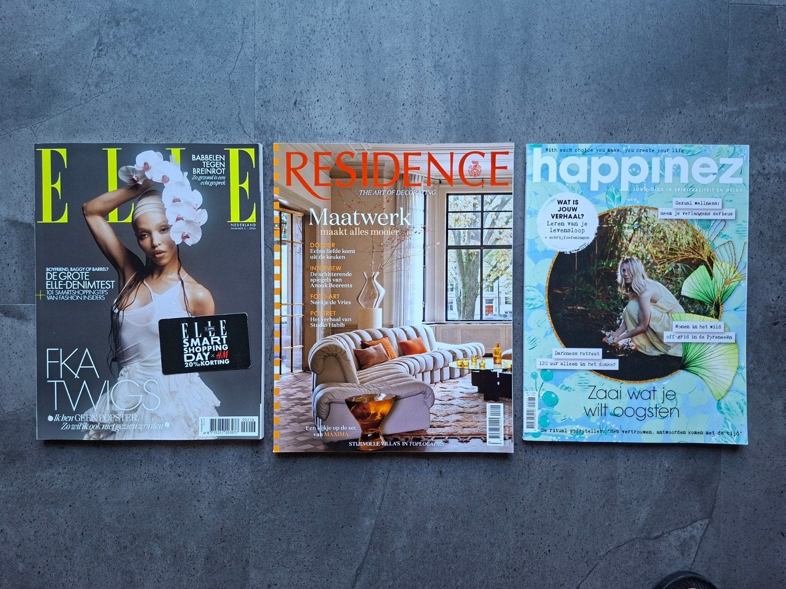 Magazines / tijdschriften Elle, Residence en Happinez 2026, Ophalen of Verzenden, Zo goed als nieuw, Damesbladen