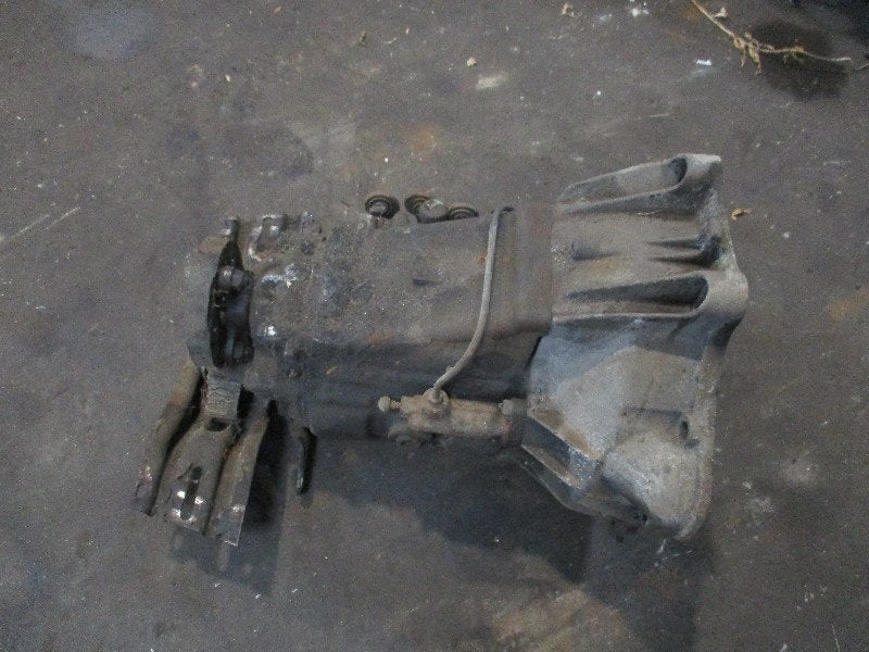 Versnellingsbak Schakel Mercedes-Benz /8 (W115) 1972, Gebruikt, Mercedes-Benz AG, Mercedes-Benz, Mercedesstraße 120, Stuttgart 70372, , Duitsland