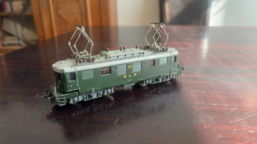 Trix Express BLS 255 | h0 modelspoor, Trix, Ophalen of Verzenden, Zo goed als nieuw, Gelijkstroom