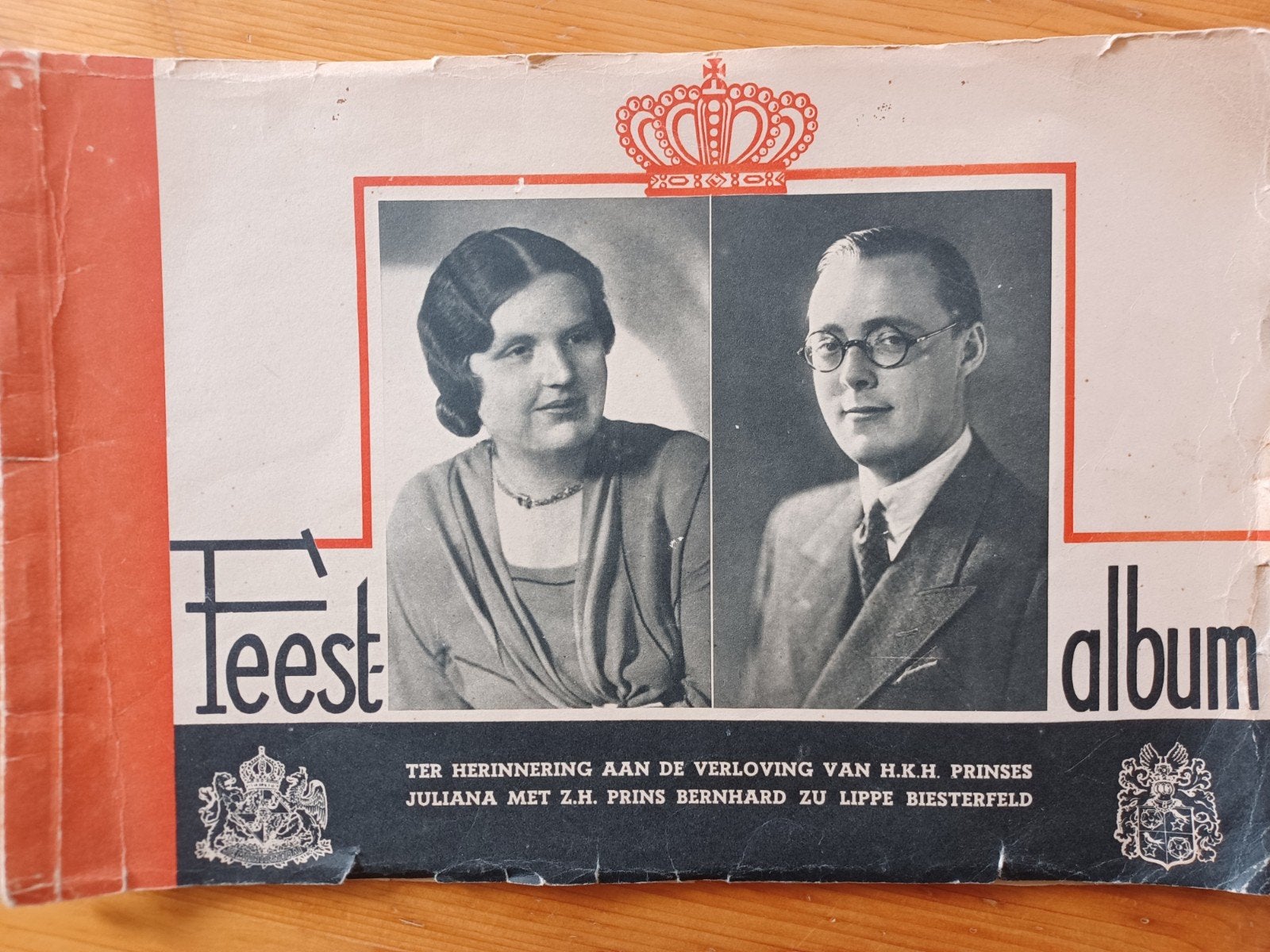 Feestalbum Verloving Juliana & Bernhard 1936, Ophalen of Verzenden, Gelezen, Onbekend, Catalogus