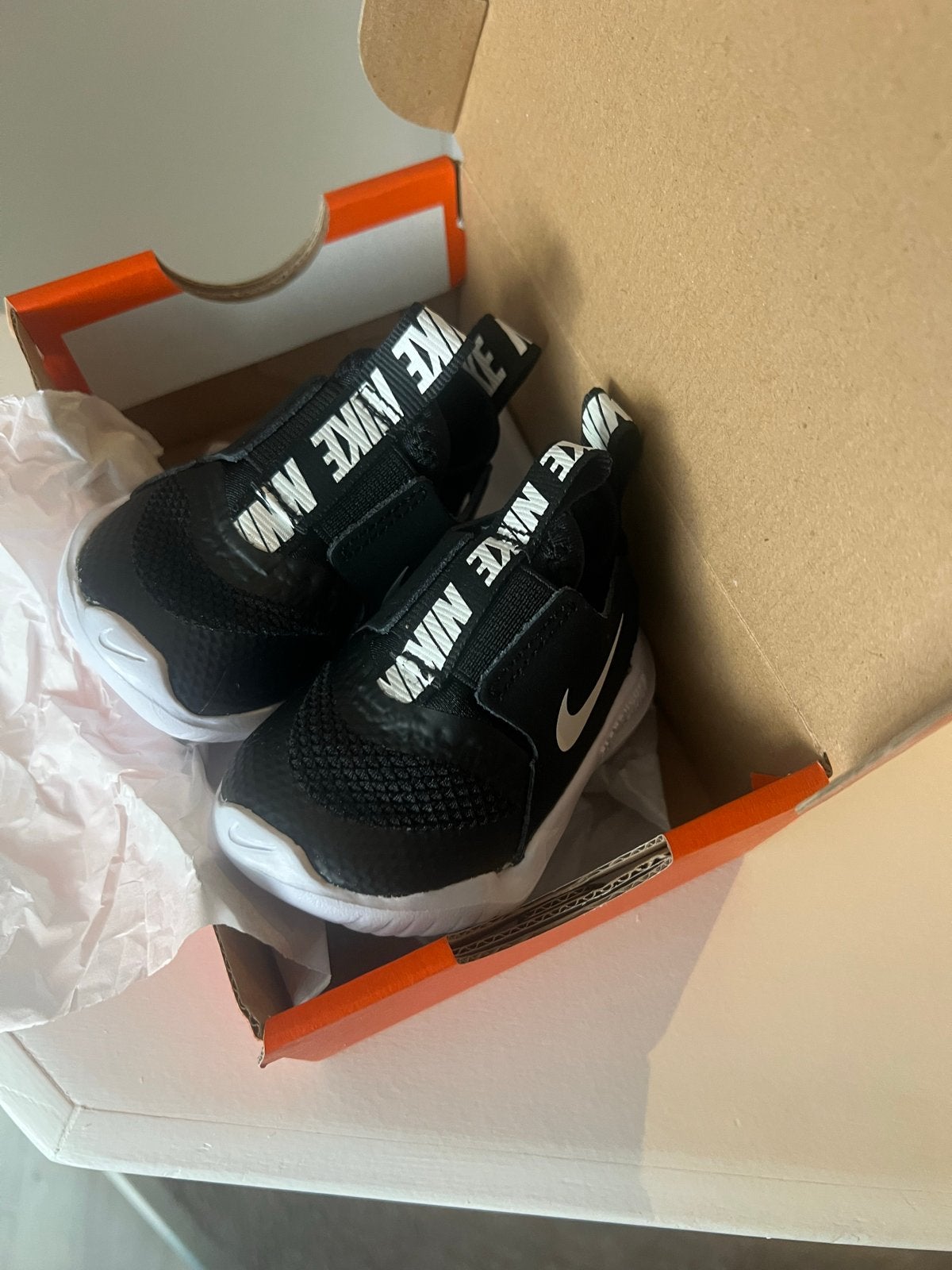 Nike Flex Runner baby sneakers maat 17, Verzenden, Nieuw, Jongen of Meisje