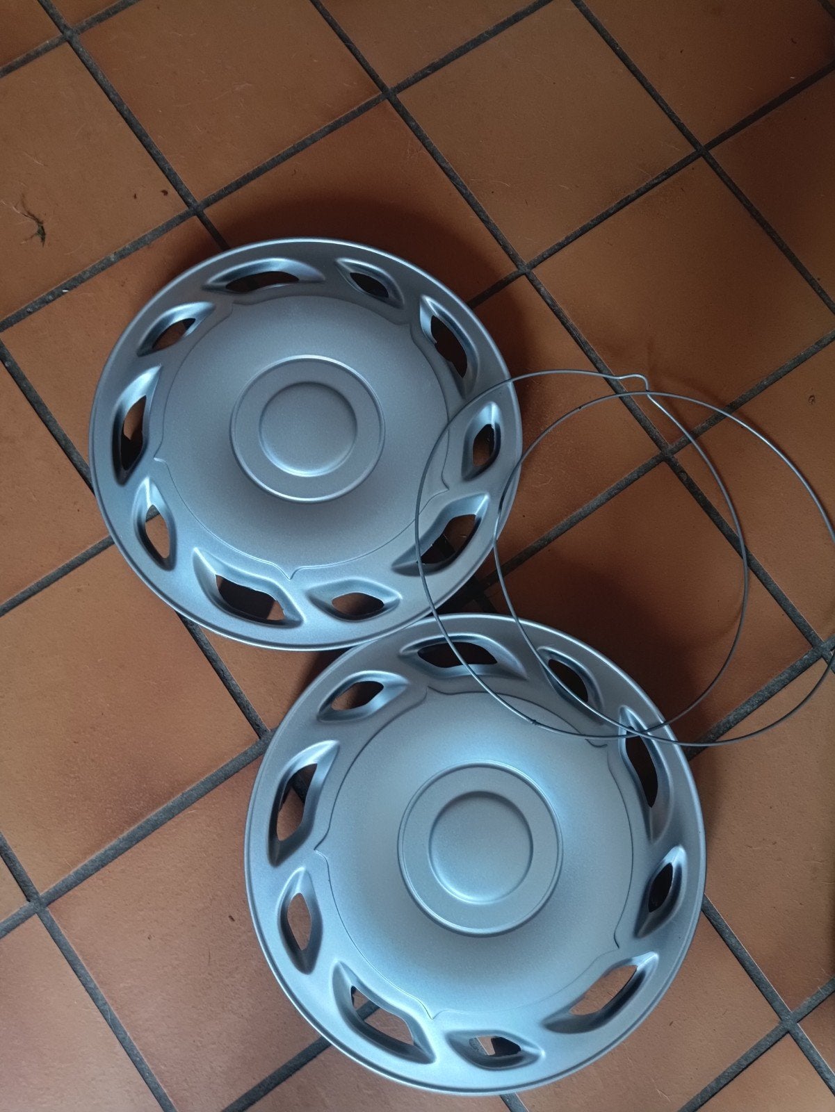 Wieldoppen 2 stuks 12 inch, Auto diversen, Wieldoppen, Ophalen of Verzenden, Nieuw
