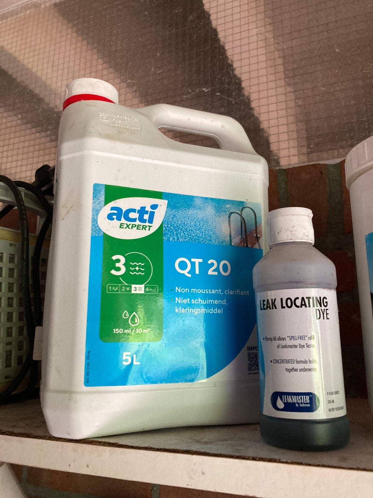 Zwembad chemicaliën: Acti QT20 klaringsmiddel nieuw / algen, Ophalen, Nieuw, Reinigingsmiddel