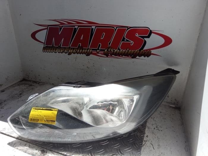Koplamp links van een Ford Focus, Gebruikt, -, -, Ophalen of Verzenden
