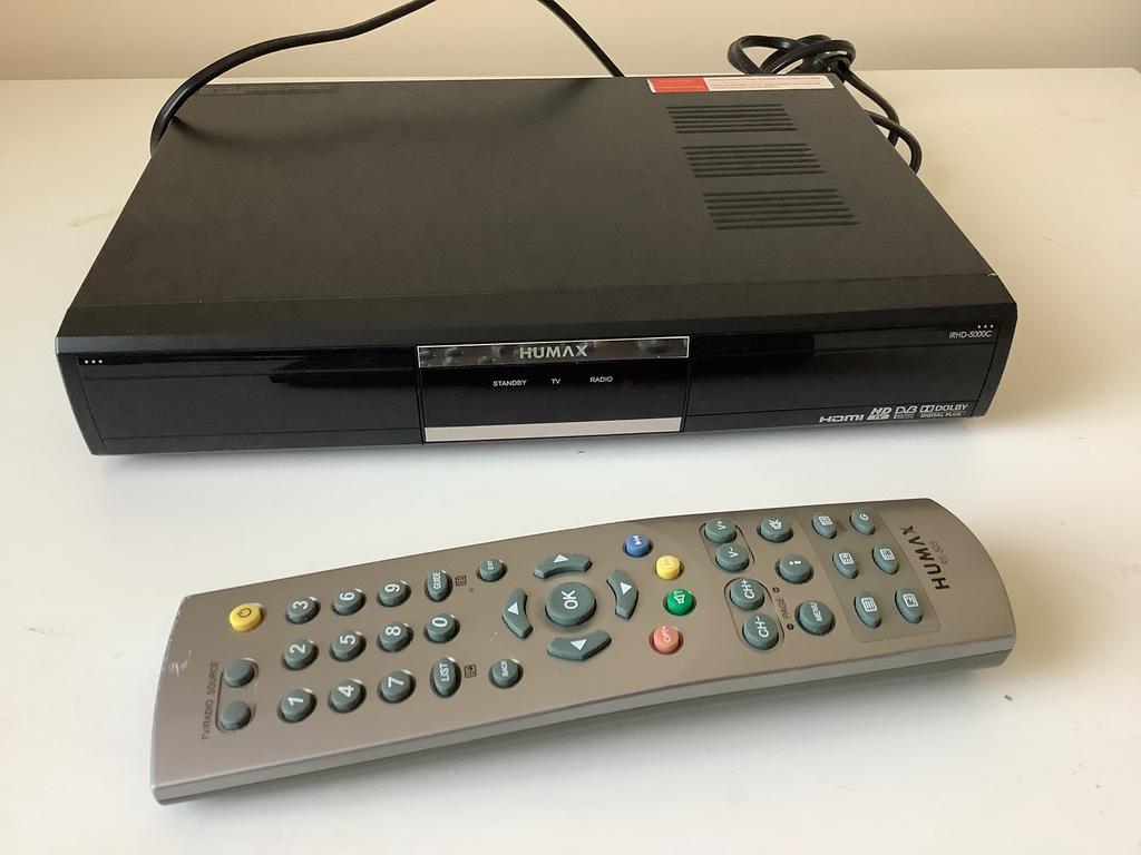 🔥 Goedwerkende Ziggo Humax decoder - IRHD 5050c 🔥, Ophalen of Verzenden, Zo goed als nieuw