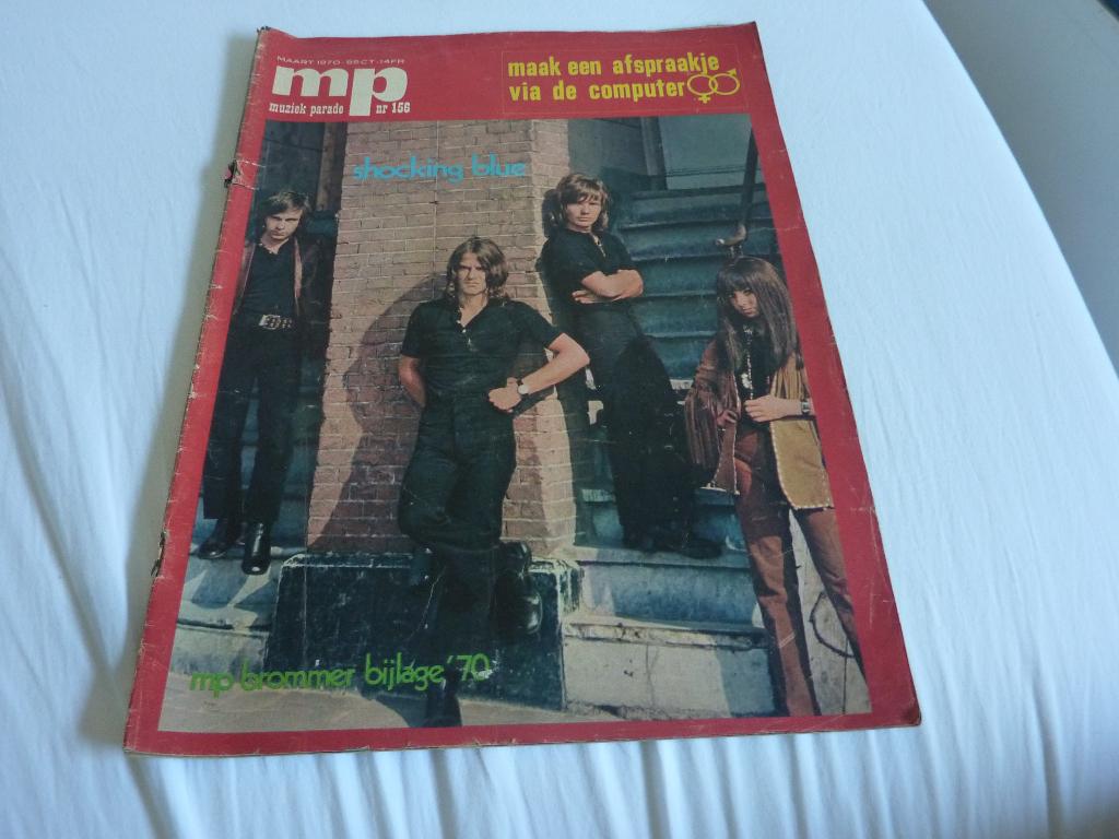 MUZIEK PARADE NR 156`70-SHOCKING BLUE-EARTH & FIRE-CATS, Verzamelen, Tijdschriften, Kranten en Knipsels, Verzenden, 1960 tot 1980