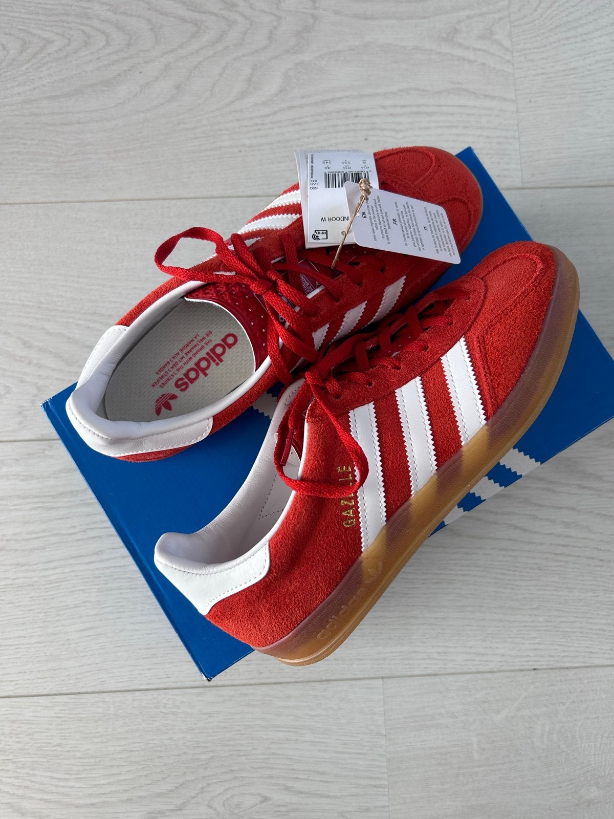 Adidas Gazelle Indoor W - Rood/Oranje - Maat 40, Kleding | Dames, Nieuw, Ophalen of Verzenden, Sneakers of Gympen, Rood