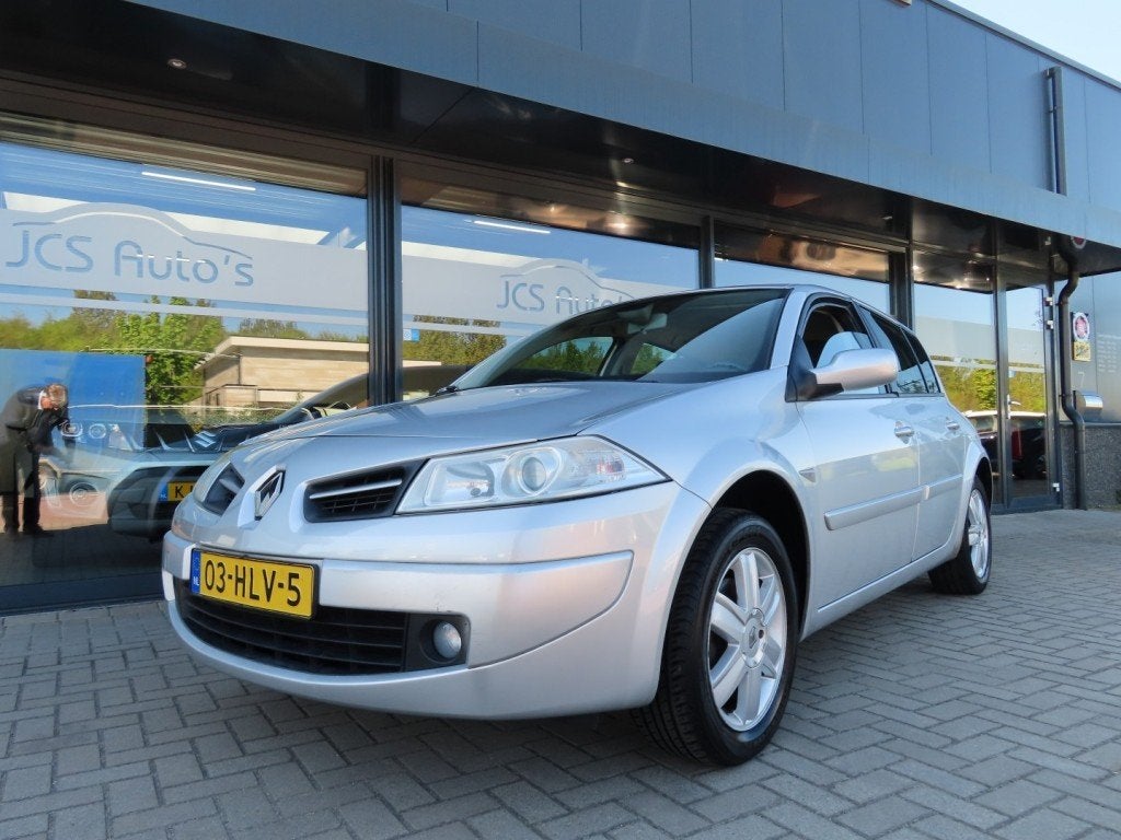 Renault MEGANE 1.6-16V Buss Line Ecc Cruise Navi Trekhaak 20, Auto's, Renault, Voorwielaandrijving, 4 cilinders, 49 €/maand, Bedrijf