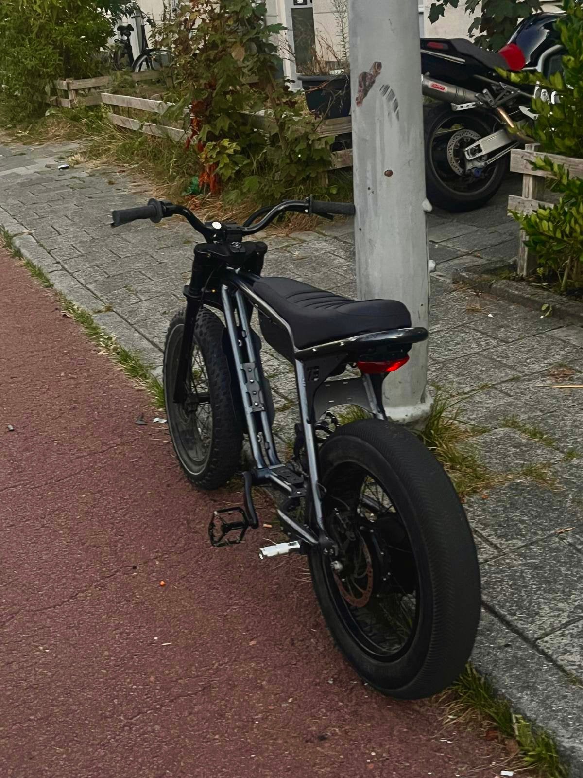 super 73 zx, Zo goed als nieuw, 59 cm of meer, 50 km per accu of meer, Ophalen