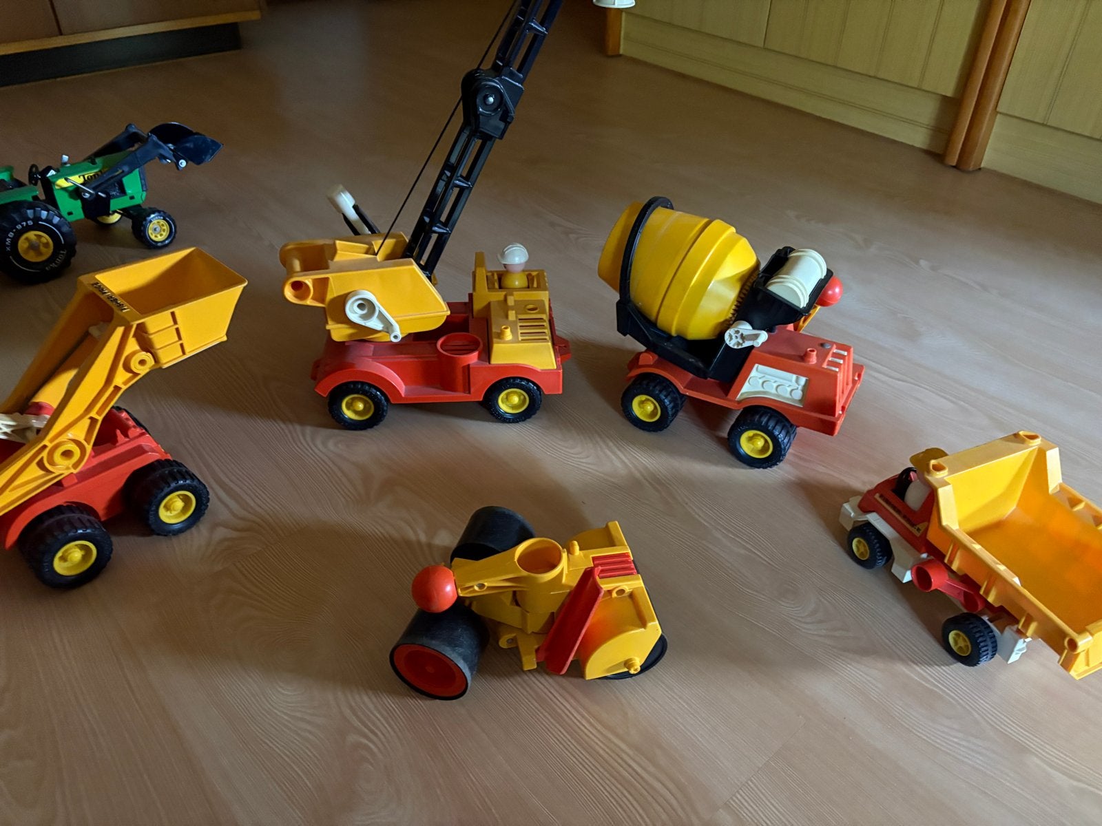 Grote set Fisher-Price bouwvoertuigen, Ophalen of Verzenden, Gebruikt