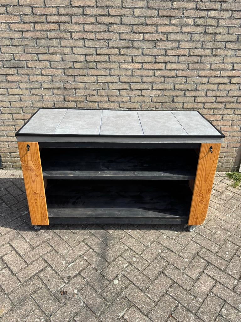 Hardhouten buitenkeuken met betegeld blad, Tuin en Terras, Buitenkeukens, Ophalen, Gebruikt, Vrijstaand