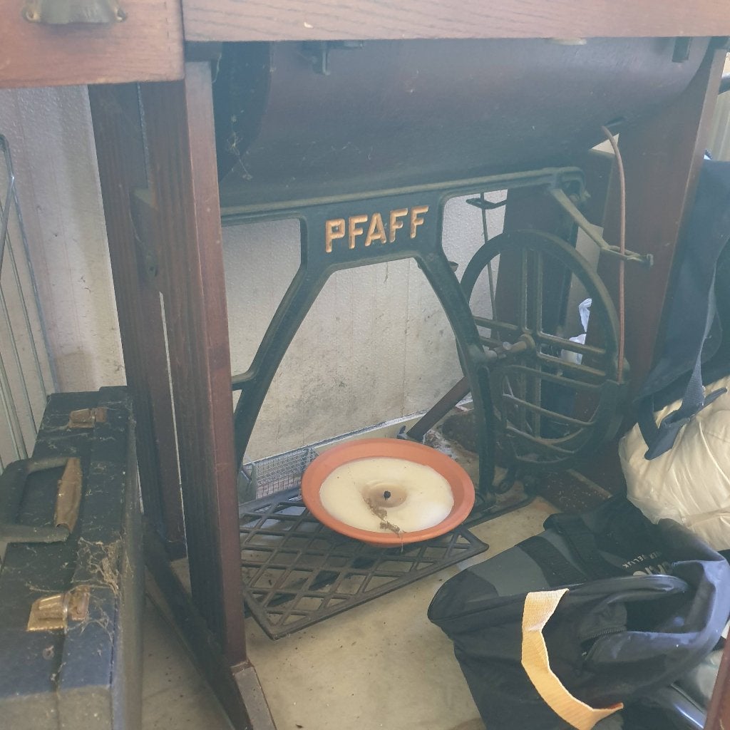 Pfaff trapnaaimachine, Ophalen