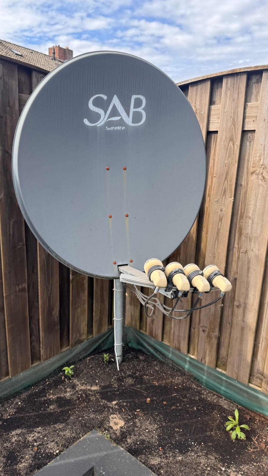 Schotelantenne 90 cm, Ophalen of Verzenden, Gebruikt, Overige merken