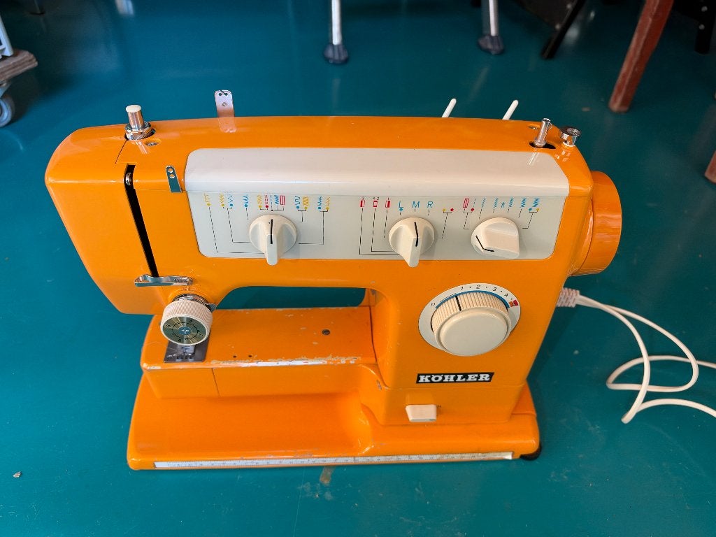 VINTAGE KÖHLER NAAIMACHINE SZ, Hobby en Vrije tijd, Ophalen of Verzenden, Gebruikt, Naaimachine, Overige merken