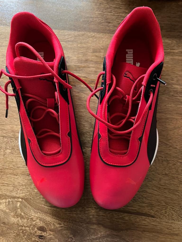 Puma Ferrari Sneakers Rood - Maat 44, Kleding | Heren, Schoenen, Ophalen of Verzenden, Nieuw, Sneakers of Gympen