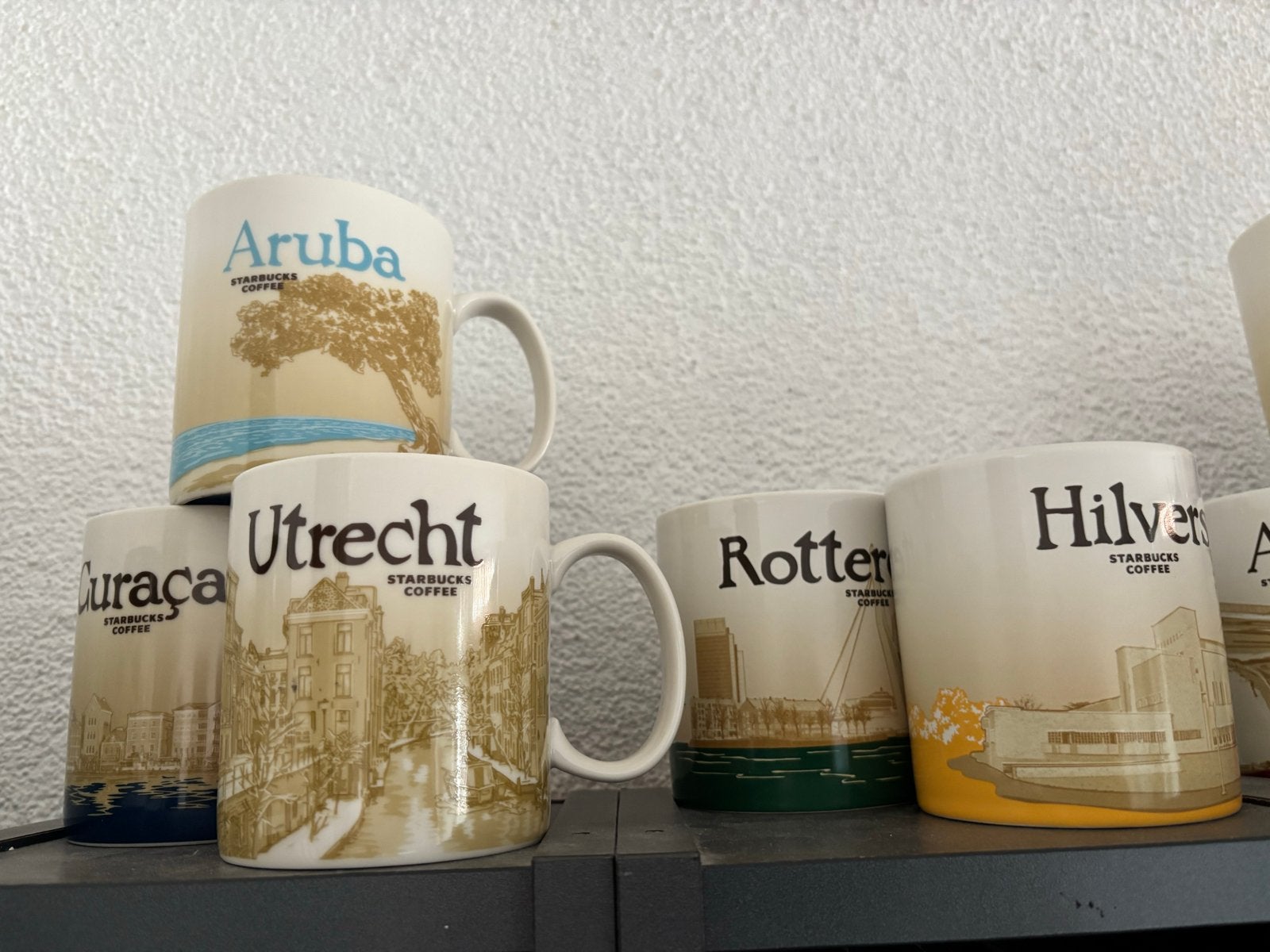 Starbucks City Mugs - Diverse Collectie, Overige typen, Ophalen of Verzenden, Zo goed als nieuw, Steen/keramiek