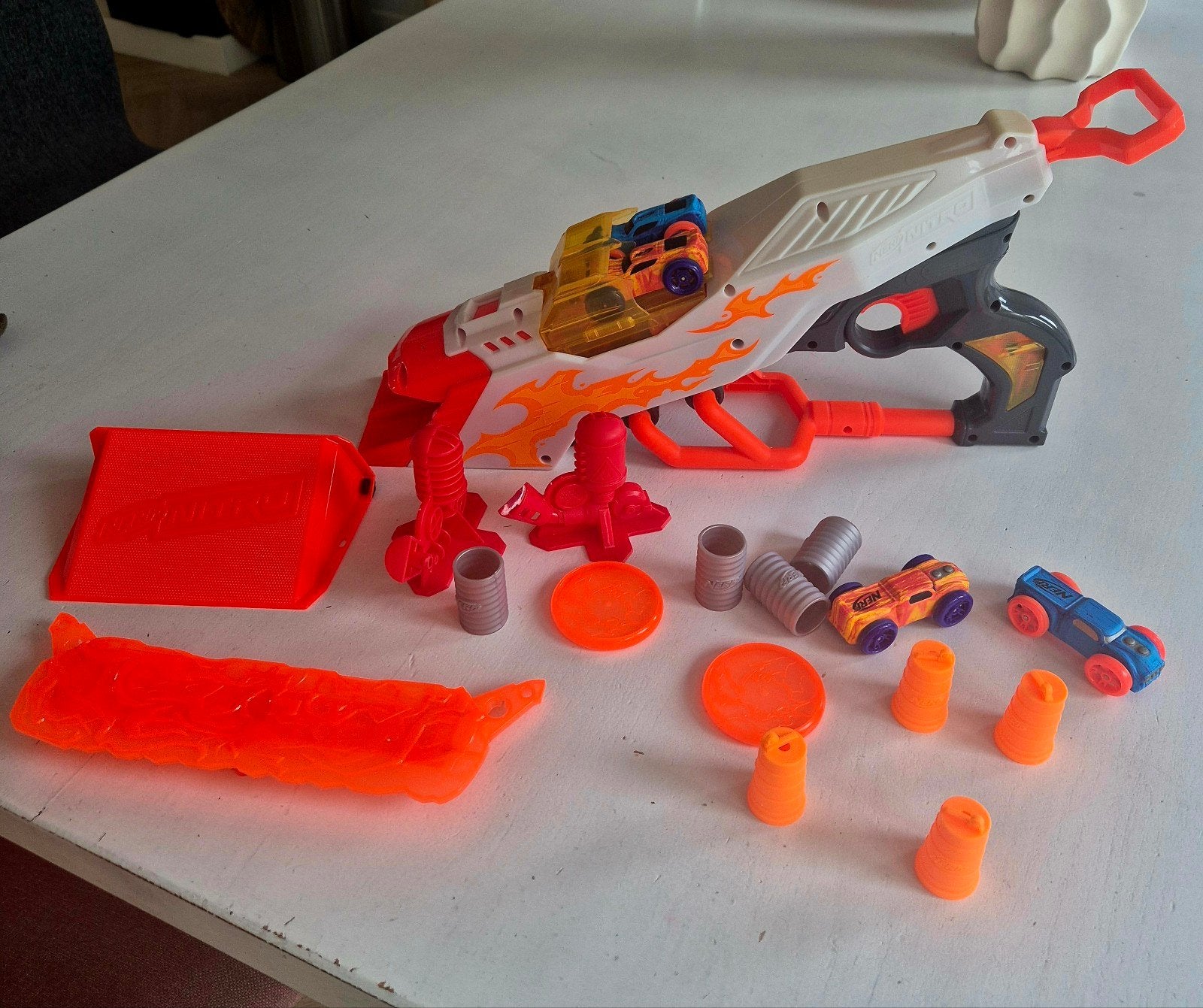 Nerf nitro met autootjes, Ophalen of Verzenden, Zo goed als nieuw