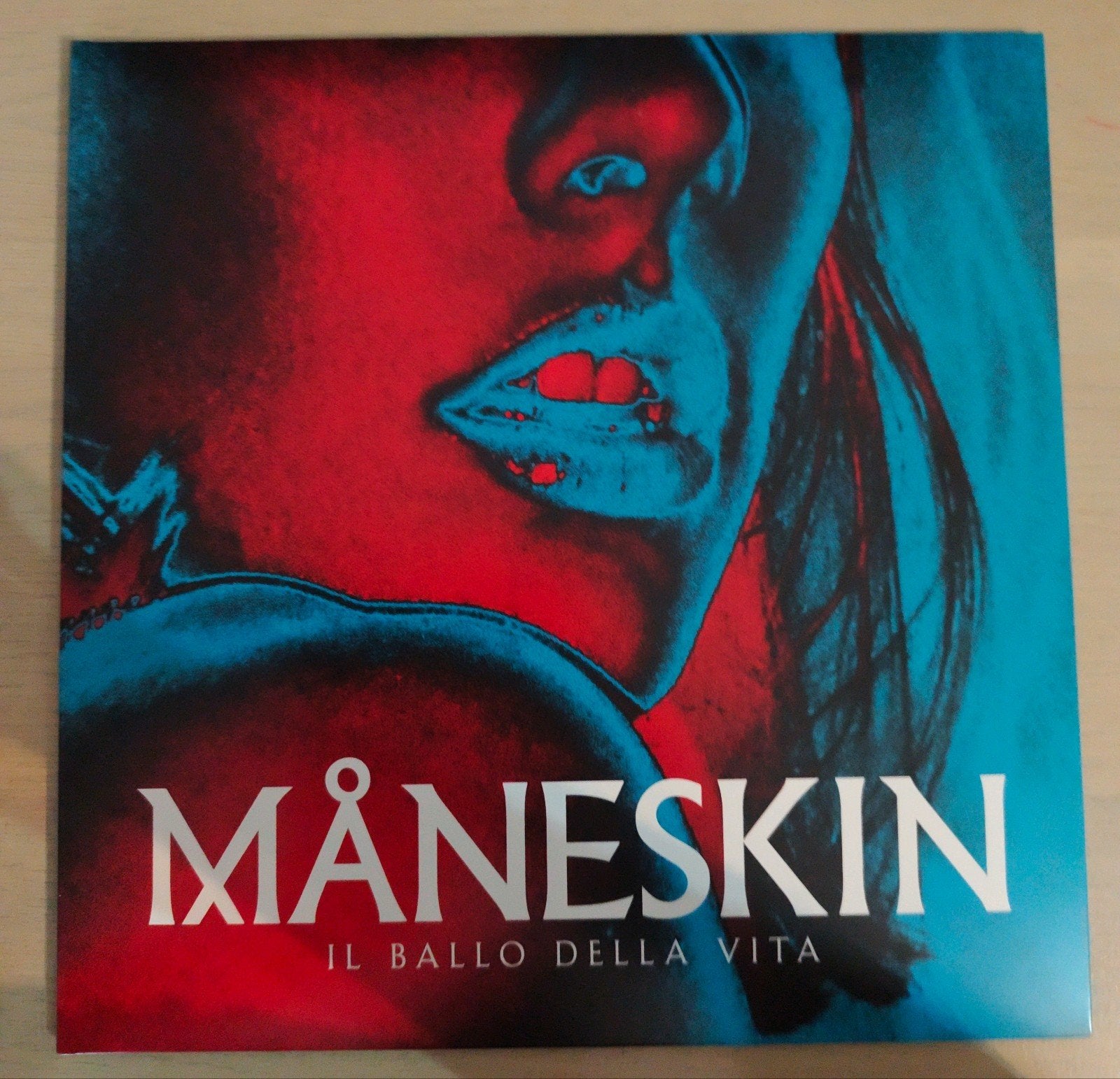 Måneskin - Il Ballo Della Vita (Blauw Vinyl), Inclusief boekje, 2020 tot heden, Ophalen of Verzenden, Zo goed als nieuw
