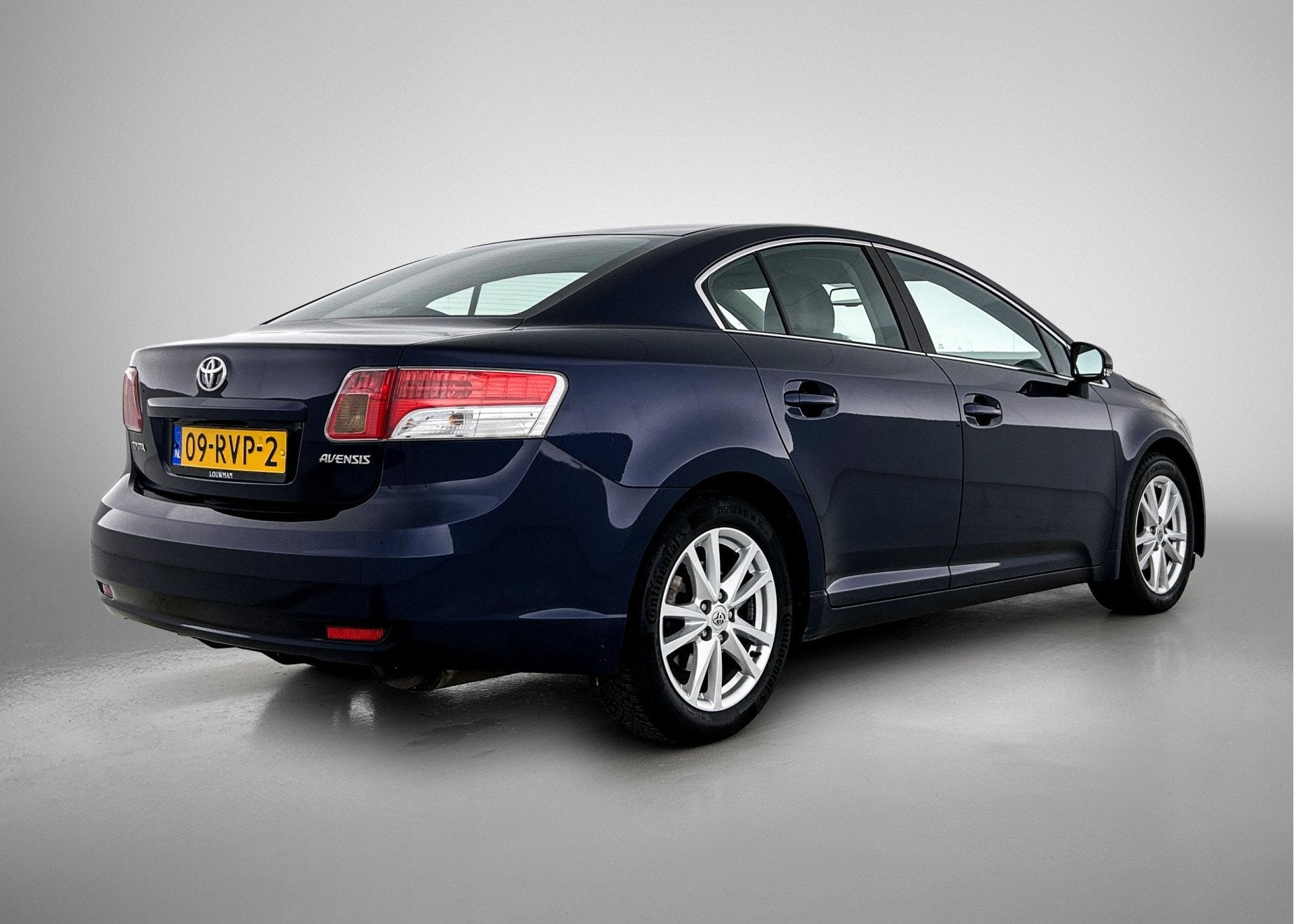 Toyota Avensis 2.0 VVT-i Dynamic Business | Navigatie | JV /, Auto's, Voorwielaandrijving, Stof, Zwart, 4 cilinders