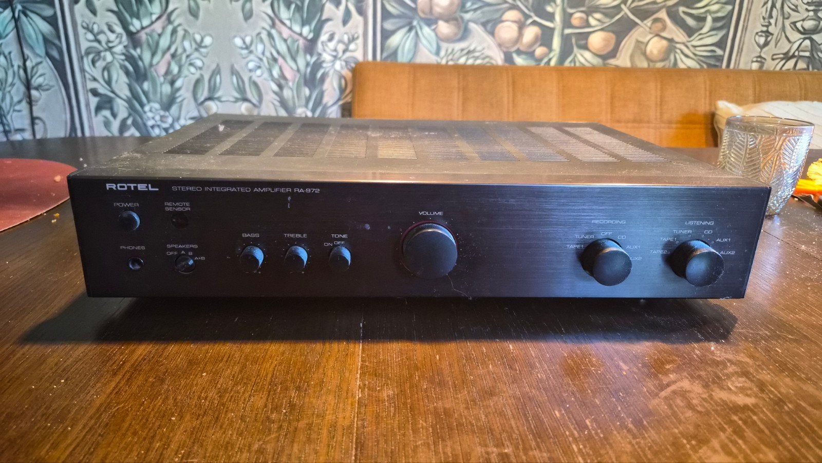 Rotel RA-972 Geïntegreerde Stereo Versterker, Gebruikt, 60 tot 120 watt, Stereo, Ophalen