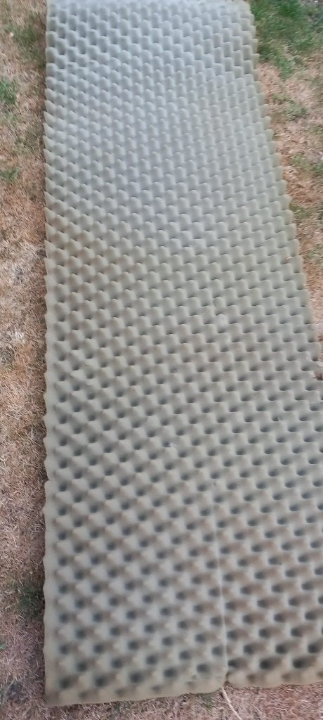 noppen schuimmatras 4 stuks gratis, Ophalen, Gebruikt, Tot en met 4