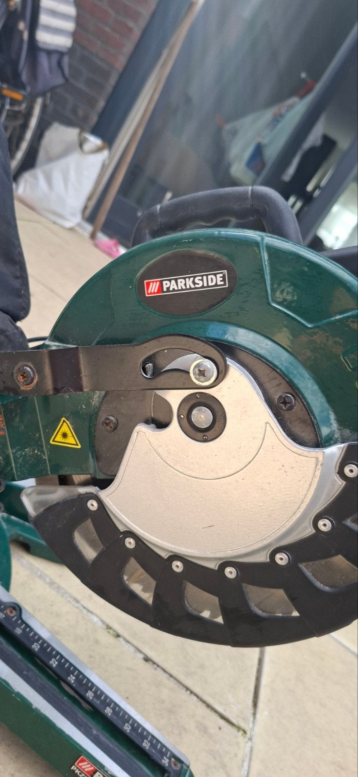 Parkside Afkortzaag PKZS 2000 A1 - Motor defect, Ophalen, Gebruikt, 70 mm of meer, Parkside