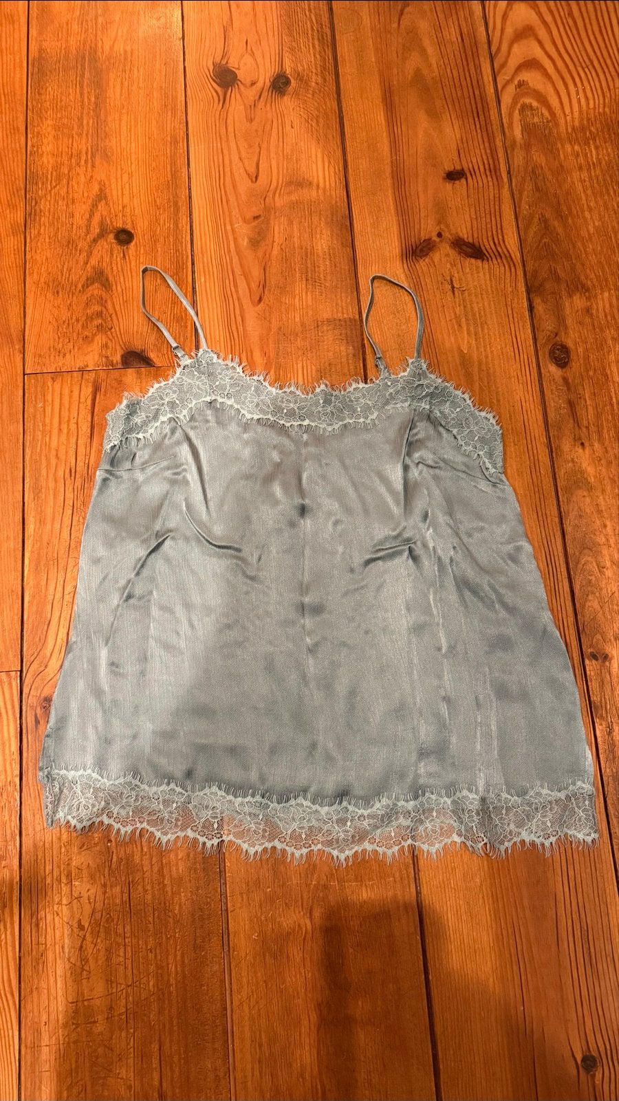 Satijnen top met kant - Lichtblauw, Kleding | Dames, Maat 38/40 (M), Blauw, Ophalen of Verzenden, Zo goed als nieuw