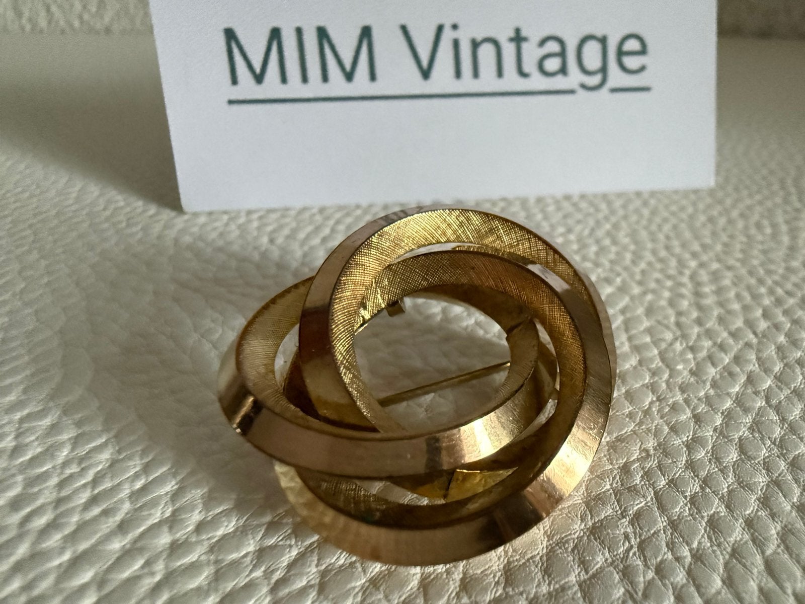 Q437/Vintage Vergulde ANDREAS DAUB broche, Overige materialen, Gebruikt, Verzenden, Minder dan 4 cm
