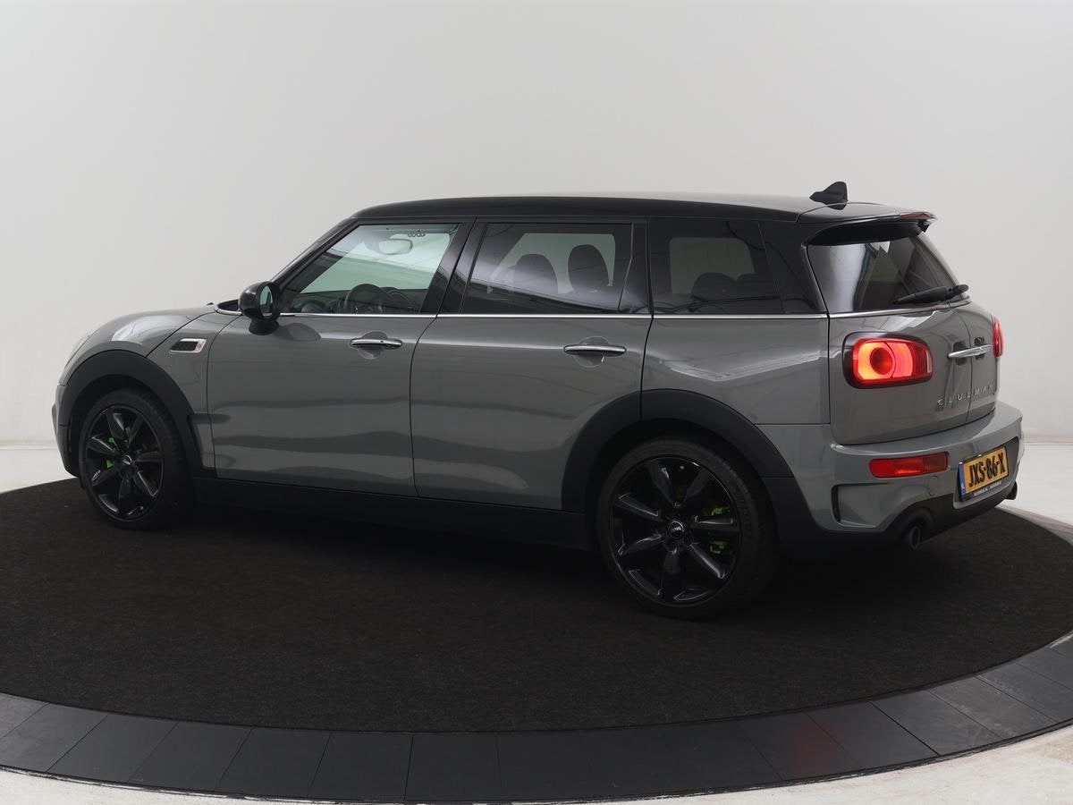 MINI Clubman 2.0 Cooper S Chili Serious Business, Voorwielaandrijving, Gebruikt, 715 kg, Leder en Stof