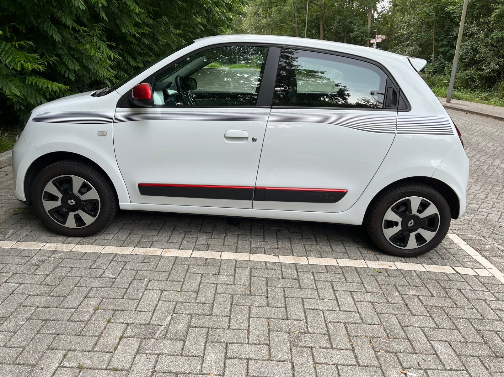 Renault Twingo 1.0 SCe Collection 70 2018 Wit, Zwart, USB, 840 kg, 4 stoelen